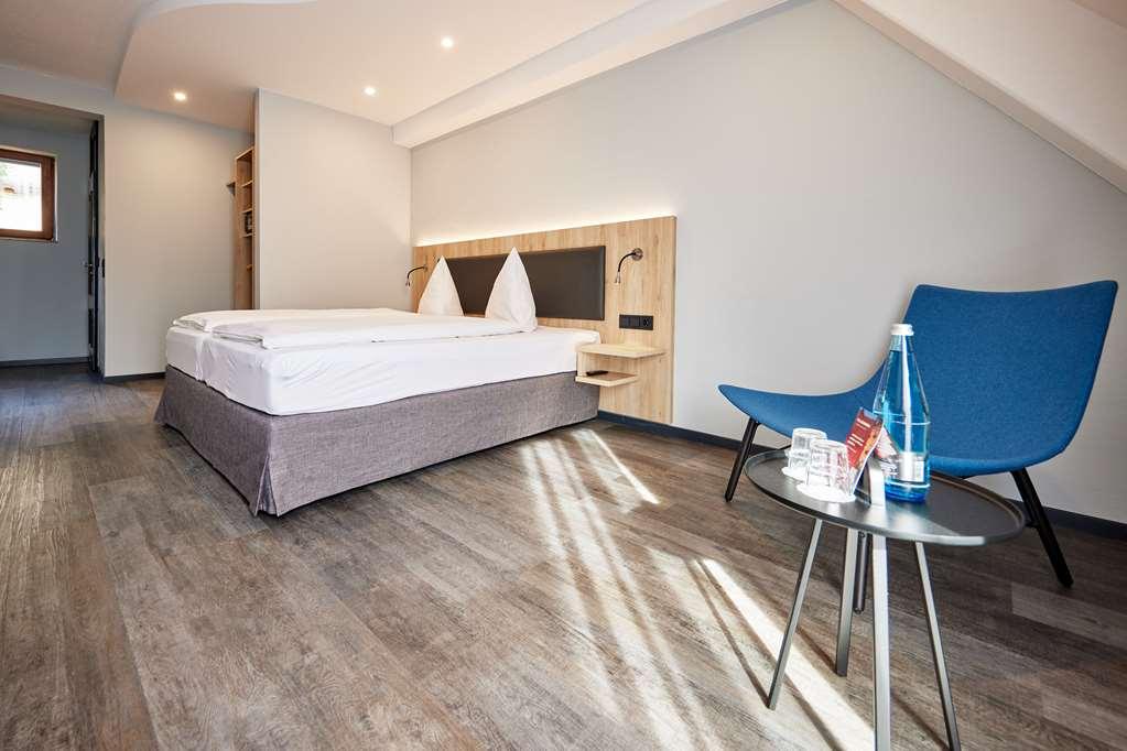 Hotel Zum Roten Baeren Freiburg Quarto foto